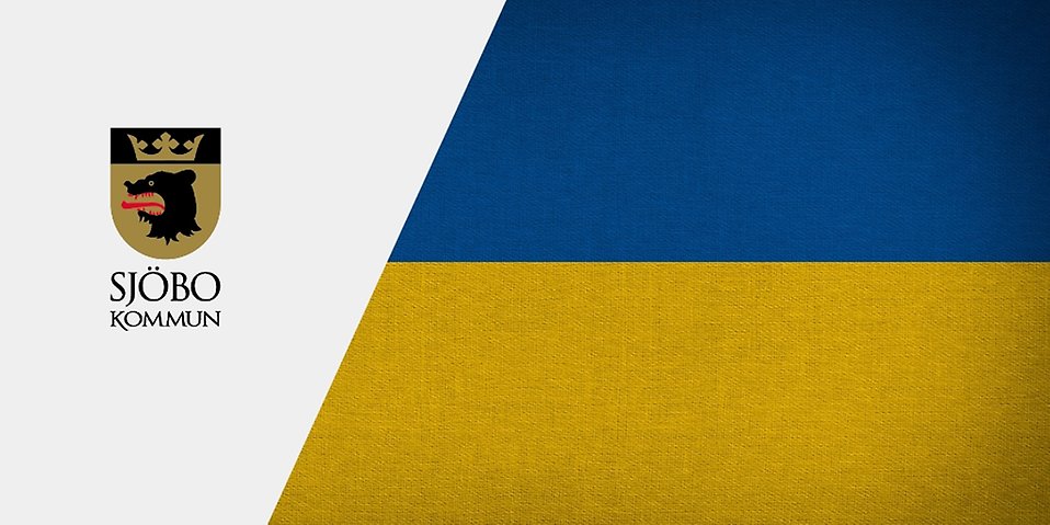 Sjöbo kommuns vapen samt Ukrainas flagga